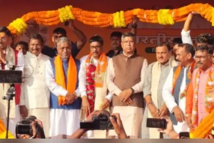ichagarh-harelal-mahto-joins-bjp-chandil-jharkhand-politics