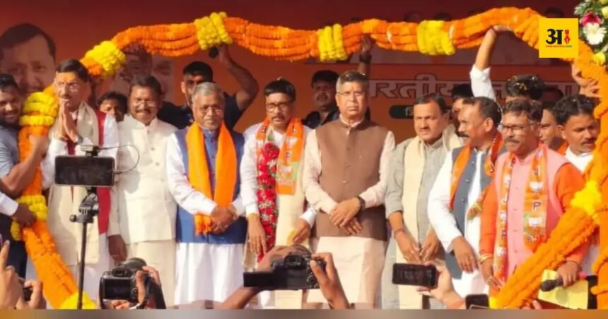 ichagarh-harelal-mahto-joins-bjp-chandil-jharkhand-politics
